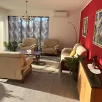 别墅 Hera Korcula, Special One, Pool, Right On The Sea,parking, 8 People *