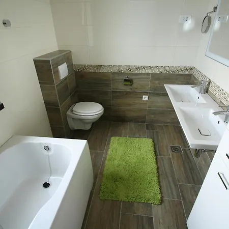 Villa Hera Korcula, Special One, Pool, Right On The Sea,parking, 8 People