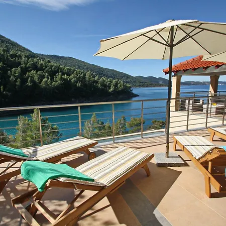 Hera Korcula, Special One, Pool, Right On The Sea,parking, 8 People * Cara