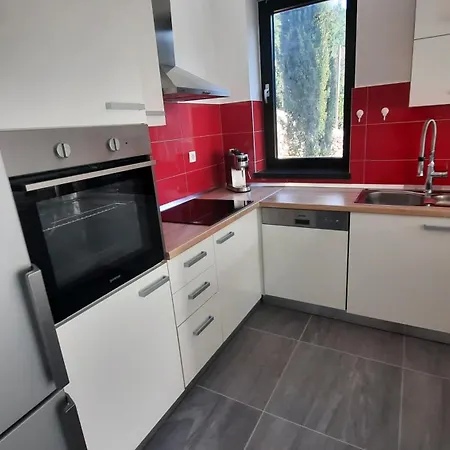 Hera Korcula, Special One, Pool, Right On The Sea,parking, 8 People